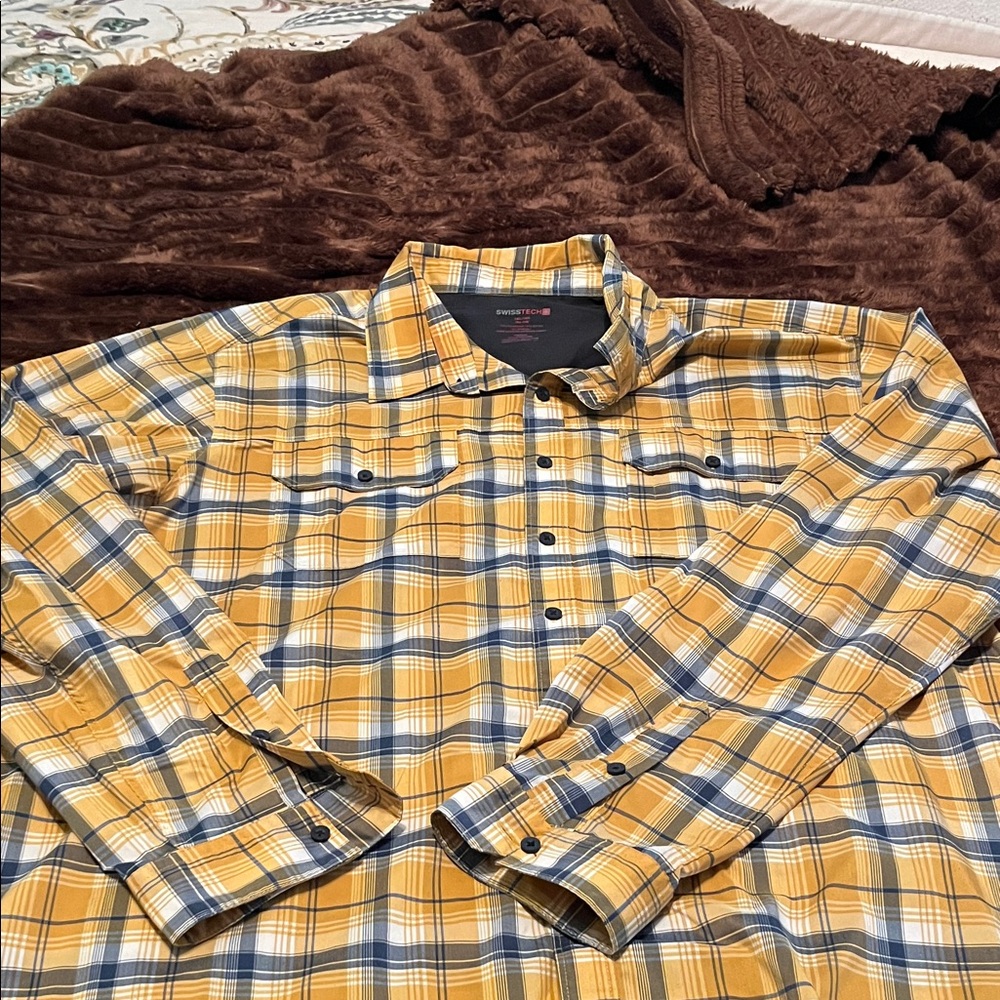 Swiss Tech Men's Yellow and Blue Plaid Shirt